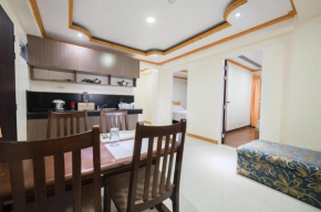 2 Bedroom Unit with Breakfast for 2pax